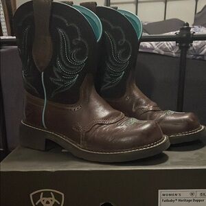 Ariat Women's Brown and Blue Western Boots
